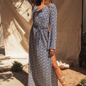 New with tags. Maxi long sleeve with slit lulus dress. Size medium.